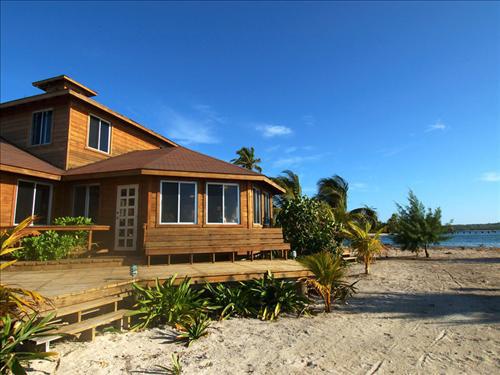 Laguna Beach Resort Utila Exterior photo